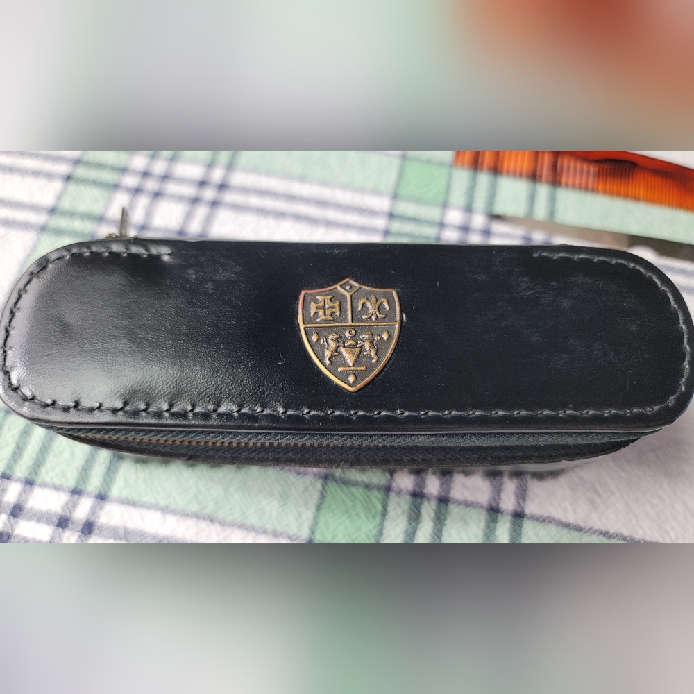 Men's Grooming Set - Picture 3 of 5